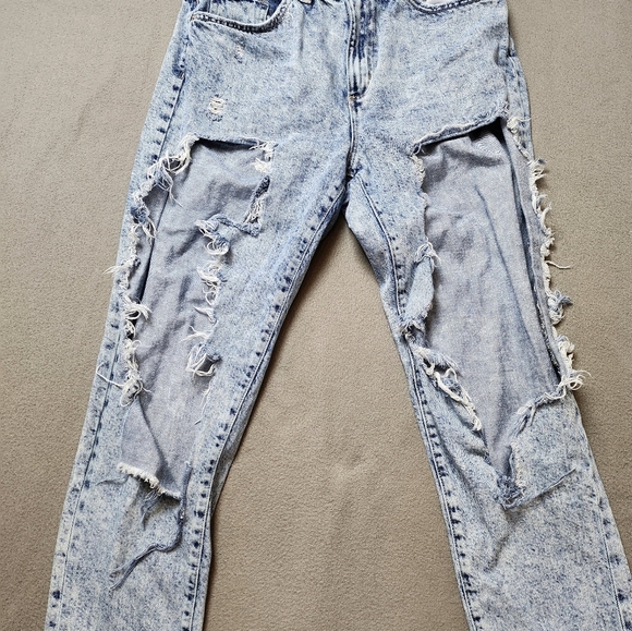 Garage Distressed Destroyed High Waisted Mom Jeans acid Wash 11/30 - Picture 3 of 11